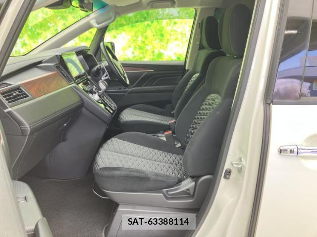 Mitsubishi DELICA 2021-09 8012396-6