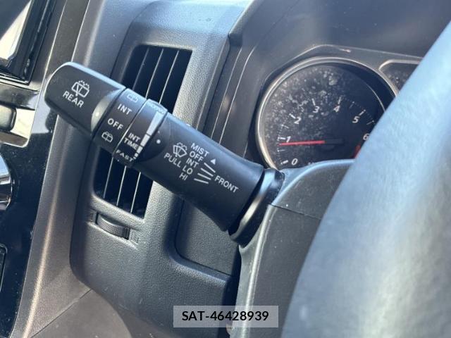 Mitsubishi DELICA 2015-10 8012405-16