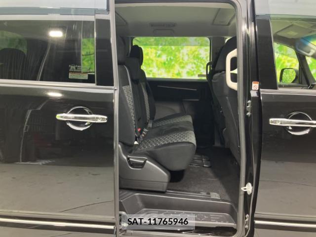 Mitsubishi DELICA 2020-03 8012421-4