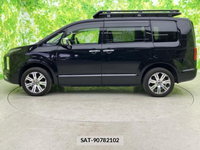 Mitsubishi DELICA 2023-02 8012438-1
