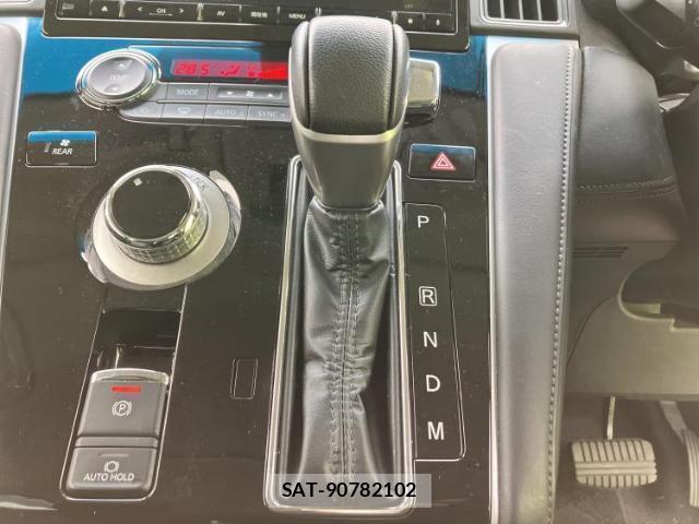 Mitsubishi DELICA 2023-02 8012438-17
