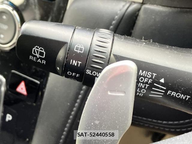 Mitsubishi DELICA 2019-03 8012452-15