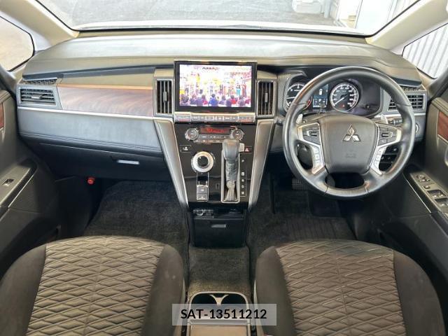 Mitsubishi DELICA 2021-09 8012458-7