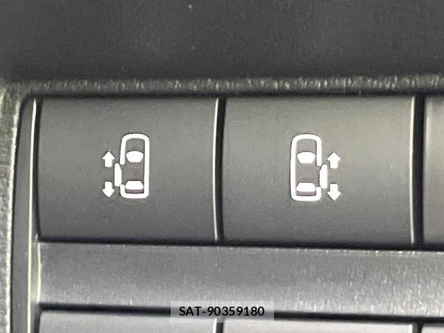 Mitsubishi DELICA MINI 2024-05 8008710-5