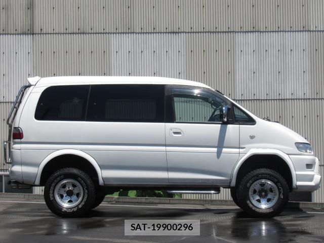 Mitsubishi DELICA 2006-06 8006813-1