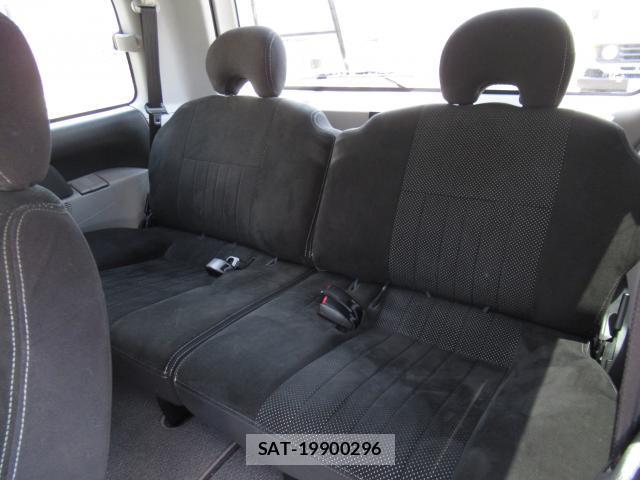 Mitsubishi DELICA 2006-06 8006813-18