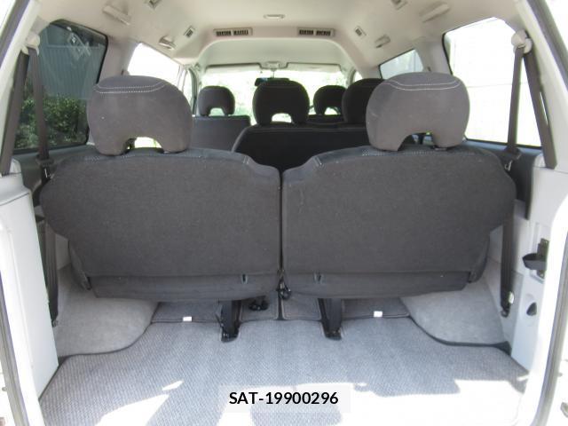 Mitsubishi DELICA 2006-06 8006813-19