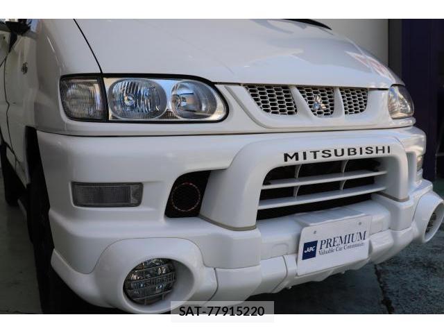 Mitsubishi DELICA 2005-09 8009460-8