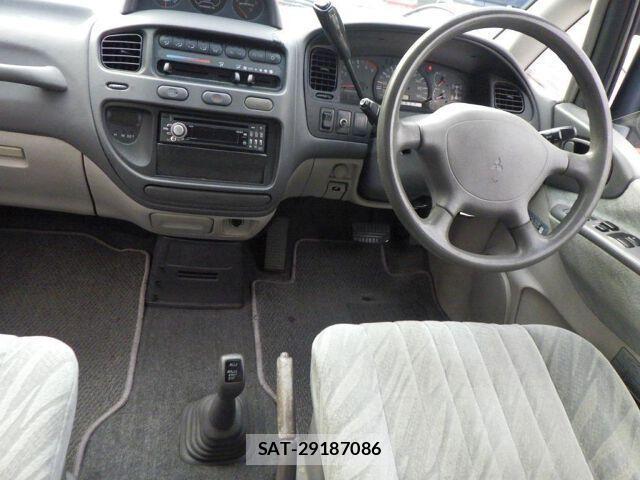 Mitsubishi DELICA 1996-03 8009939-5