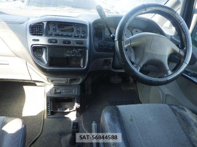 Mitsubishi DELICA 2006-07 8009949-2