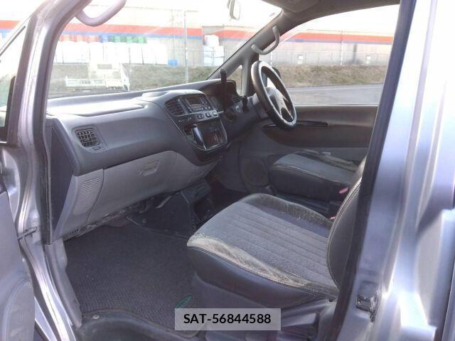 Mitsubishi DELICA 2006-07 8009949-5