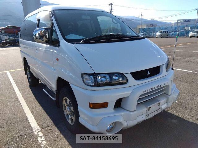 Mitsubishi DELICA 2004-05 8009956-3