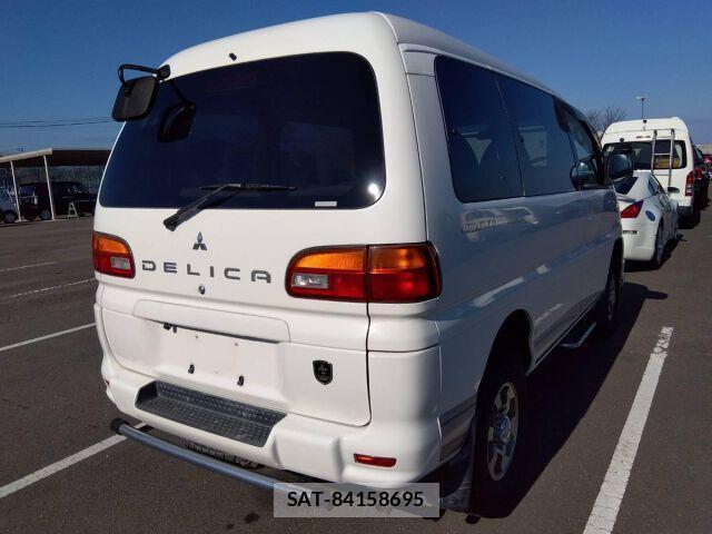 Mitsubishi DELICA 2004-05 8009956-4
