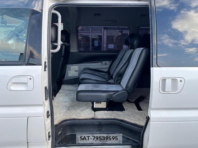 Mitsubishi DELICA 2005-10 8010691-13