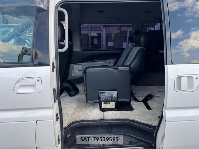 Mitsubishi DELICA 2005-10 8010691-14