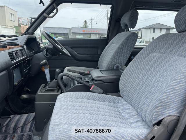 Mitsubishi DELICA 1995-03 8002982-5