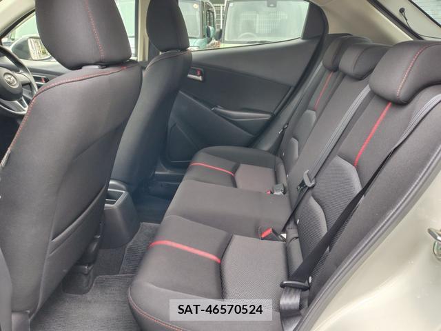 Mazda DEMIO 2016-05 8003090-12