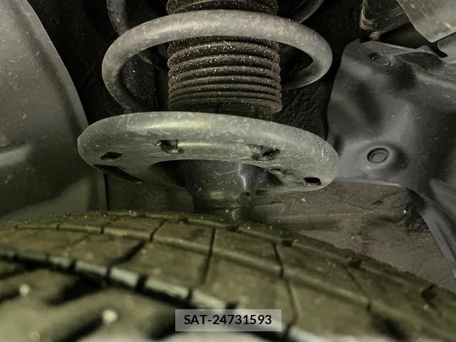 Mazda DEMIO 2015-06 8005041-19