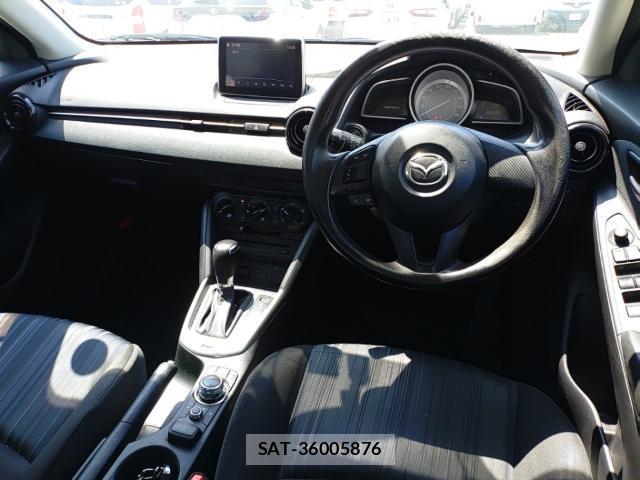 Mazda DEMIO 2016-07 8005627-2