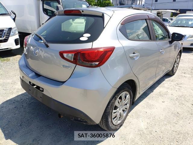 Mazda DEMIO 2016-07 8005627-4