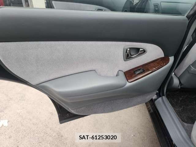 Mitsubishi I 1999-11 8009672-13