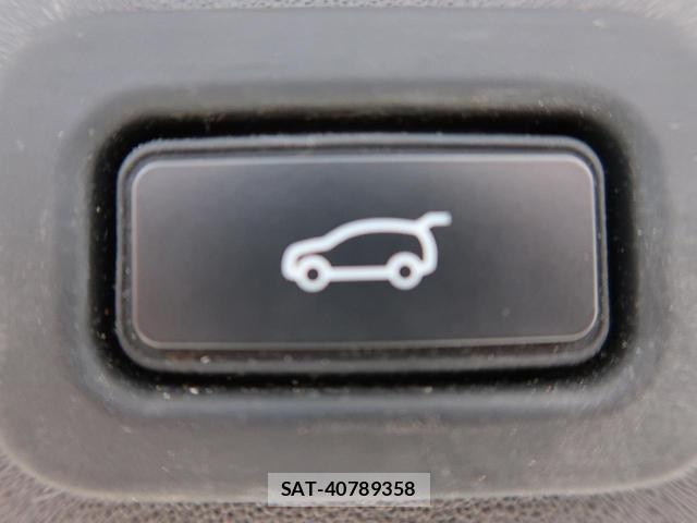 Land Rover DISCOVERY 2020-10 8004971-5
