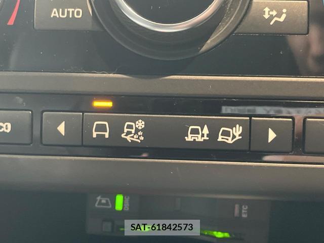 Land Rover DISCOVERY 2019-06 8009577-10