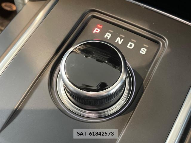Land Rover DISCOVERY 2019-06 8009577-6