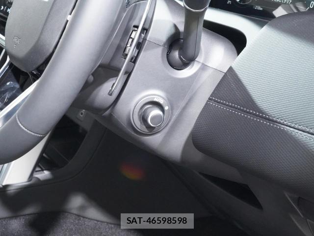 Land Rover DISCOVERY 2025-09 8010420-12