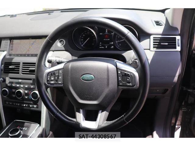 Land Rover DISCOVERY 2017-06 8010700-17