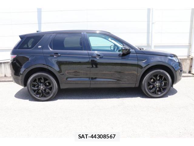 Land Rover DISCOVERY 2017-06 8010700-4