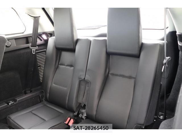 Land Rover DISCOVERY 2017-09 8010702-16