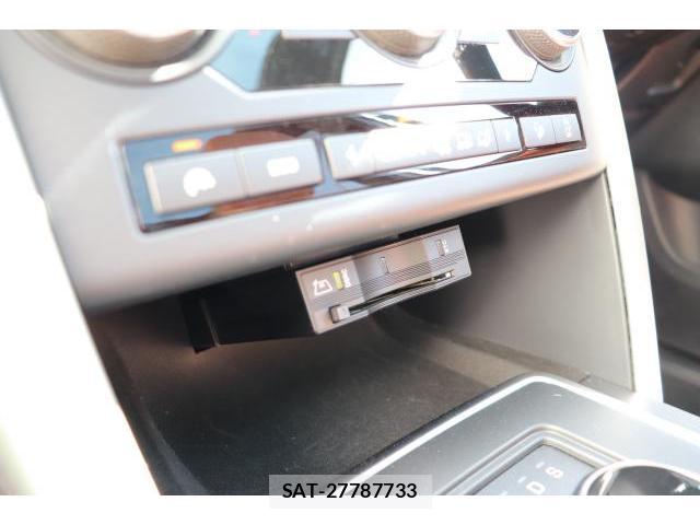 Land Rover DISCOVERY 2017-03 8010707-18
