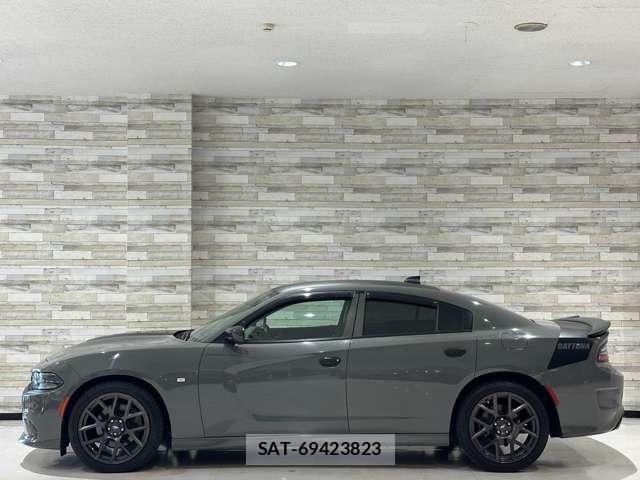 Dodge CHARGER 2019-06 8010966-2