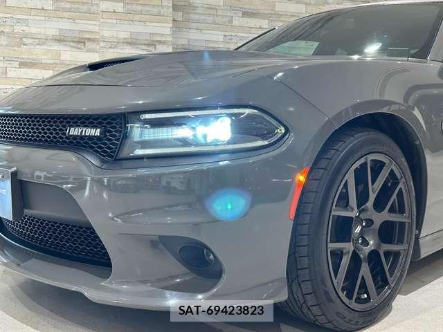Dodge CHARGER 2019-06 8010966-5