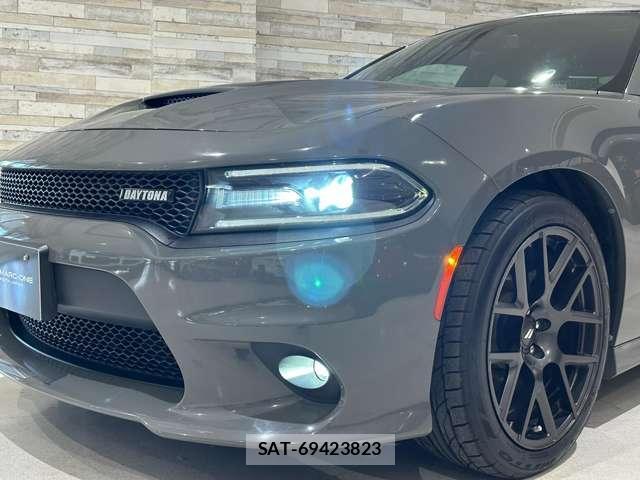 Dodge CHARGER 2019-06 8010966-8