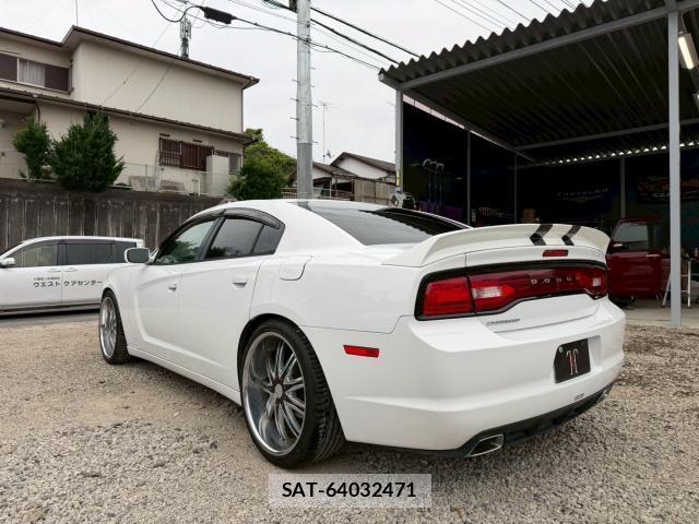 Dodge CHARGER 2011-03 8011504-1
