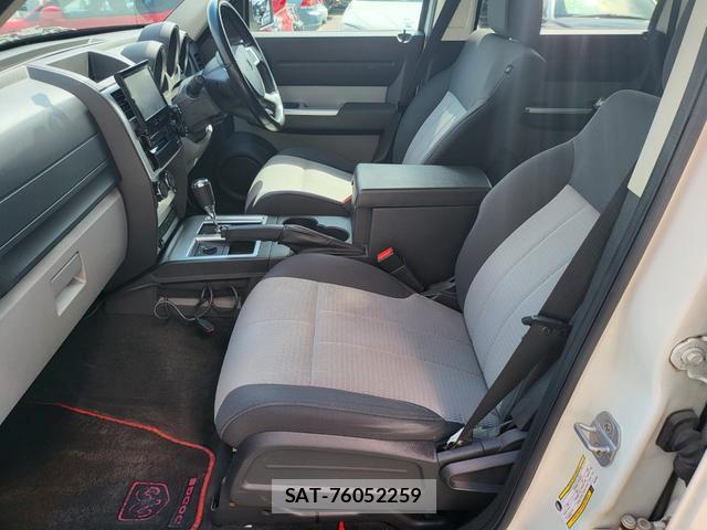 Dodge NITRO 2008-07 8004451-7