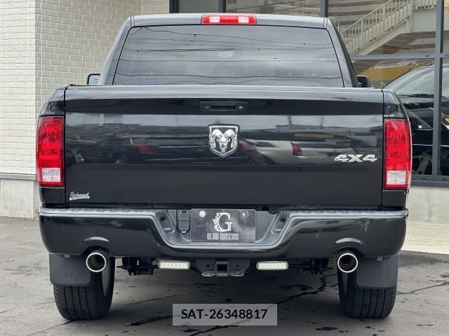 Dodge RAM 2018 8004109-1