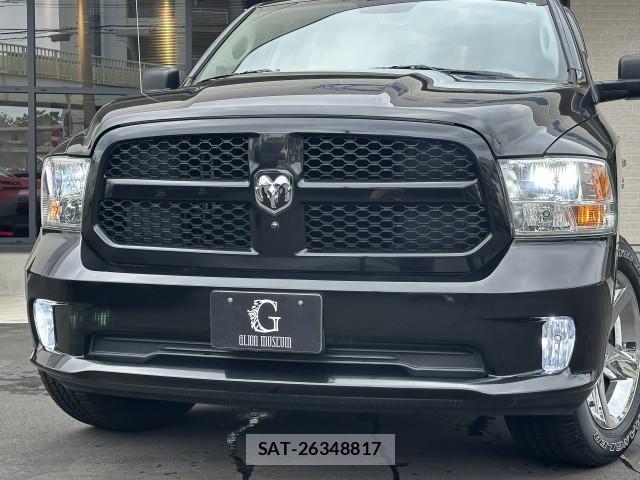 Dodge RAM 2018 8004109-10