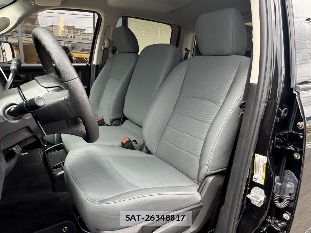 Dodge RAM 2018 8004109-5