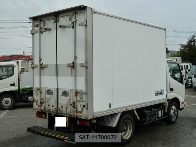 Hino DUTRO 2013-03 8002965-2