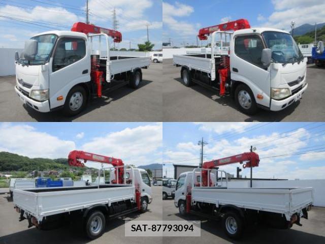 Hino DUTRO 2012-09 8003140-0