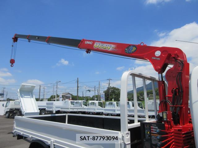Hino DUTRO 2012-09 8003140-16
