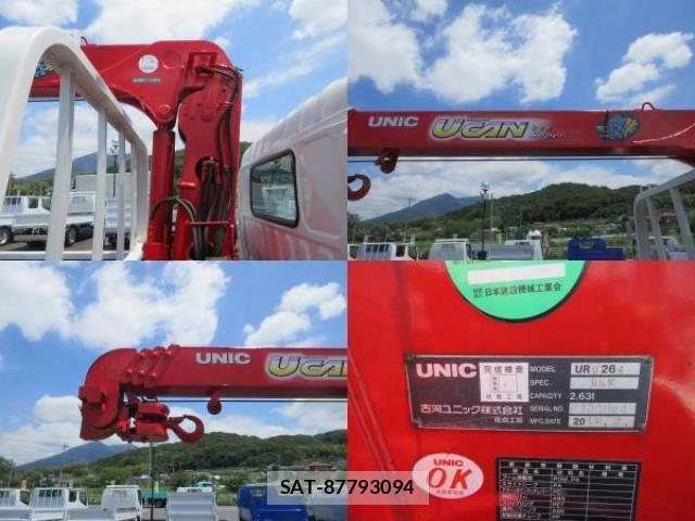 Hino DUTRO 2012-09 8003140-3