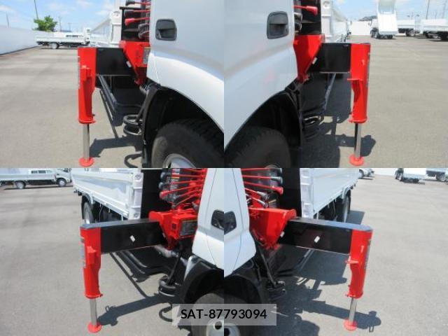 Hino DUTRO 2012-09 8003140-5