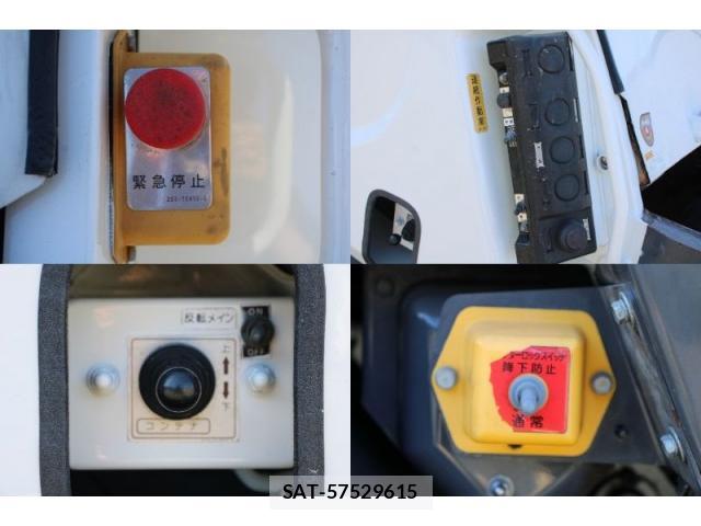 Hino DUTRO 2016-05 8003177-18