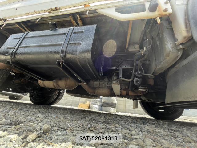 Hino DUTRO 2008-12 8004100-19
