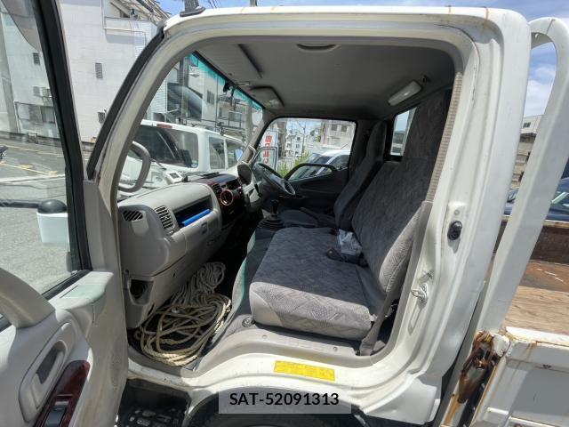 Hino DUTRO 2008-12 8004100-8