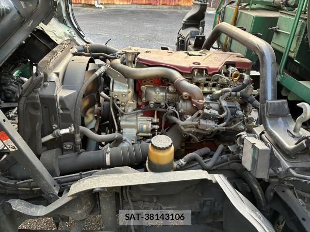 Hino DUTRO 2015-12 8006950-11